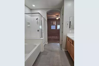 15092 W Portland Street, Goodyear, AZ 85338 - Photo 11