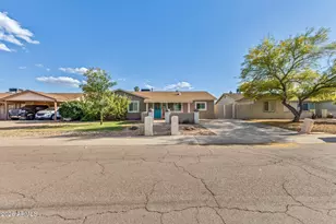 3629 E Winchcomb Dr, Phoenix, AZ 85032 - Photo 1