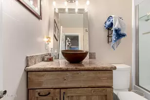 3629 E Winchcomb Dr, Phoenix, AZ 85032 - Photo 13