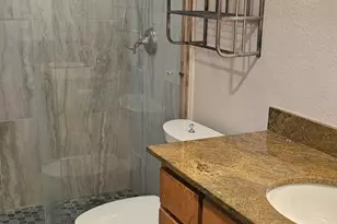 4704 E Paradise Village Pkwy N, Phoenix, AZ 85032 - Photo 9