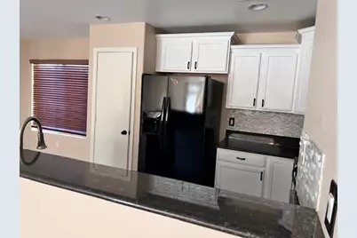 5786 S 240th Drive, Buckeye, AZ 85326 - Photo 5