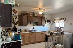 3428 W Banff Ln., Phoenix, AZ 85053 - Photo 5