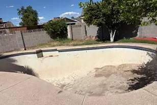3428 W Banff Ln., Phoenix, AZ 85053 - Photo 21