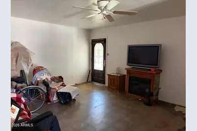 3428 W Banff Lane, Phoenix, AZ 85053 - Photo 11
