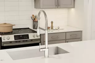 18526 N 64th St, Phoenix, AZ 85054 - Photo 9