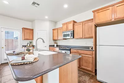 11153 E Sonrisa Avenue, Mesa, AZ 85212 - Photo 3