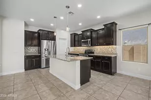 17537 W Lilac St, Goodyear, AZ 85338 - Photo 11