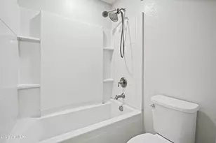 17537 W Lilac St, Goodyear, AZ 85338 - Photo 23