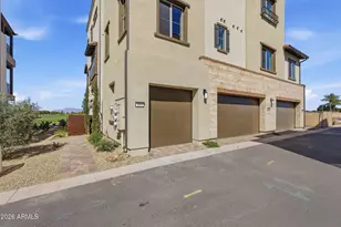 800 E San Marino Dr, Queen Creek, AZ 85140 - Photo 1