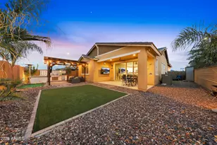 2208 E Palmdale Ln, Gilbert, AZ 85298 - Photo 25