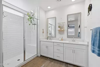 2208 E Palmdale Lane, Gilbert, AZ 85298 - Photo 17