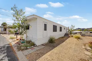 10401 N Cave Creek Rd, Phoenix, AZ 85020 - Photo 25