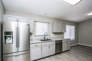3948 E Stanford Ave, Gilbert, AZ 85234 - Photo 5