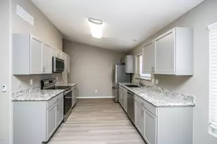 3948 E Stanford Ave, Gilbert, AZ 85234 - Photo 9