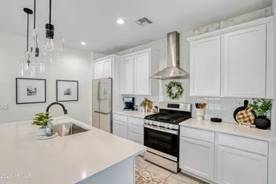 17976 W Ashley Drive, Goodyear, AZ 85338 - Photo 3