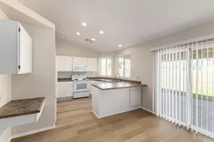 1704 S 39th St, Mesa, AZ 85206 - Photo 7