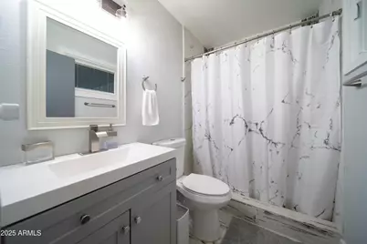 11470 N 64th Street, Scottsdale, AZ 85254 - Photo 17