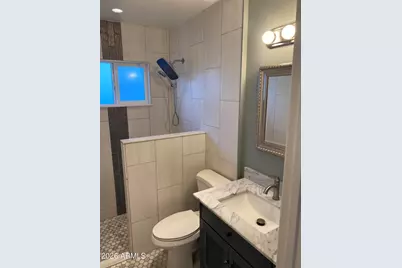 2831 N 33rd Place, Phoenix, AZ 85008 - Photo 9