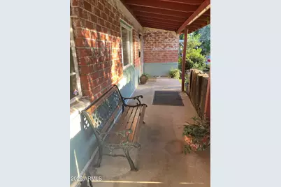 2831 N 33rd Place, Phoenix, AZ 85008 - Photo 1