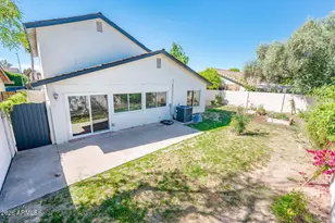 958 E Lobster Trap Ln, Tempe, AZ 85283 - Photo 35