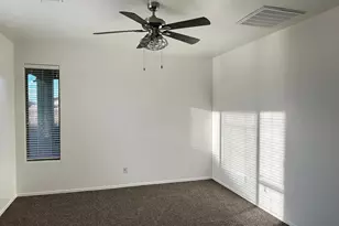 7706 S 24th Dr, Phoenix, AZ 85041 - Photo 17