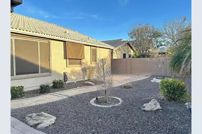 7706 S 24th Drive, Phoenix, AZ 85041 - Photo 25