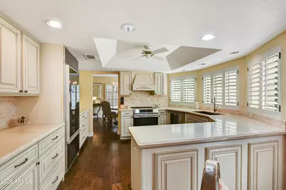 8525 N 84th Street, Scottsdale, AZ 85258 - Photo 15
