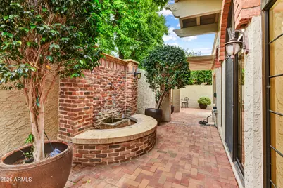 8525 N 84th Street, Scottsdale, AZ 85258 - Photo 7