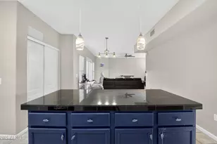 1081 W 1st St, Tempe, AZ 85281 - Photo 19