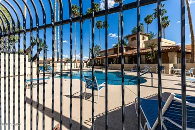 8231 N 21st Drive #E208, Phoenix, AZ 85021 - Photo 37