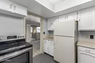 8231 N 21st Dr, Phoenix, AZ 85021 - Photo 13