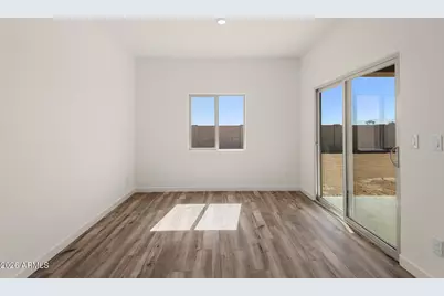 657 W Red Hawk Court, Casa Grande, AZ 85122 - Photo 9