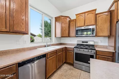 1447 E Carob Place, Chandler, AZ 85286 - Photo 5