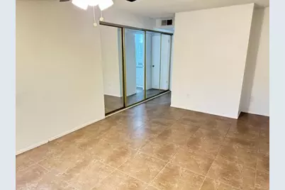 5126 E Monte Vista Road, Phoenix, AZ 85008 - Photo 11