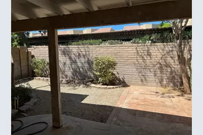5126 E Monte Vista Road, Phoenix, AZ 85008 - Photo 21