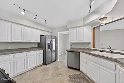 5750 N 10th Street #5, Phoenix, AZ 85014 - Photo 11