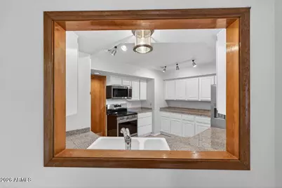 5750 N 10th Street #5, Phoenix, AZ 85014 - Photo 5