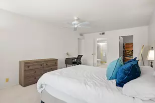 7910 E Camelback Rd, Scottsdale, AZ 85251 - Photo 9