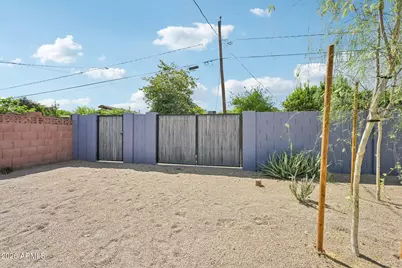 427 E Erie Drive, Tempe, AZ 85282 - Photo 31