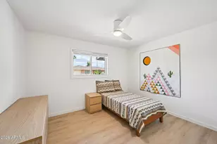 427 E Erie Dr, Tempe, AZ 85282 - Photo 25