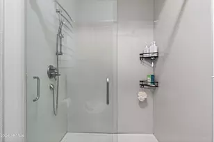 435 W Rio Salado Pkwy, Tempe, AZ 85281 - Photo 25