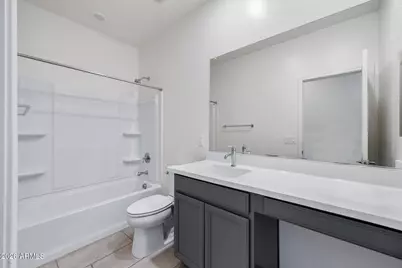 2435 W Kowalsky Lane, Phoenix, AZ 85041 - Photo 3