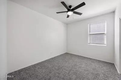 2435 W Kowalsky Lane, Phoenix, AZ 85041 - Photo 5