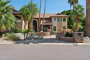 11621 S Blackfoot Dr, Phoenix, AZ 85044 - Photo 1