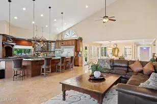 11621 S Blackfoot Dr, Phoenix, AZ 85044 - Photo 23