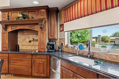 11621 S Blackfoot Drive, Phoenix, AZ 85044 - Photo 31