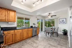 2346 E Mescal St, Phoenix, AZ 85028 - Photo 7