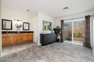 2346 E Mescal St, Phoenix, AZ 85028 - Photo 13