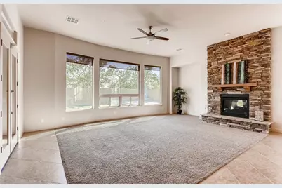 15865 W Vernon Avenue, Goodyear, AZ 85395 - Photo 39