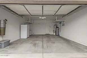 18456 W Paradise Ln, Surprise, AZ 85388 - Photo 39